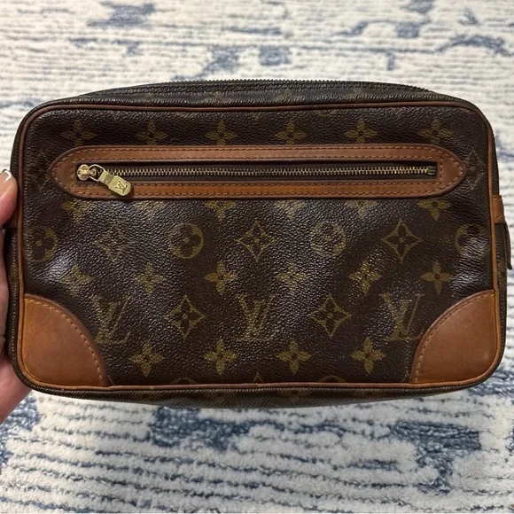 LOUIS VUITTON | PRICE FIRM💲💥
Marly Dragonne GM
Monogram Clutch /Handbag - Picture 4 of 14